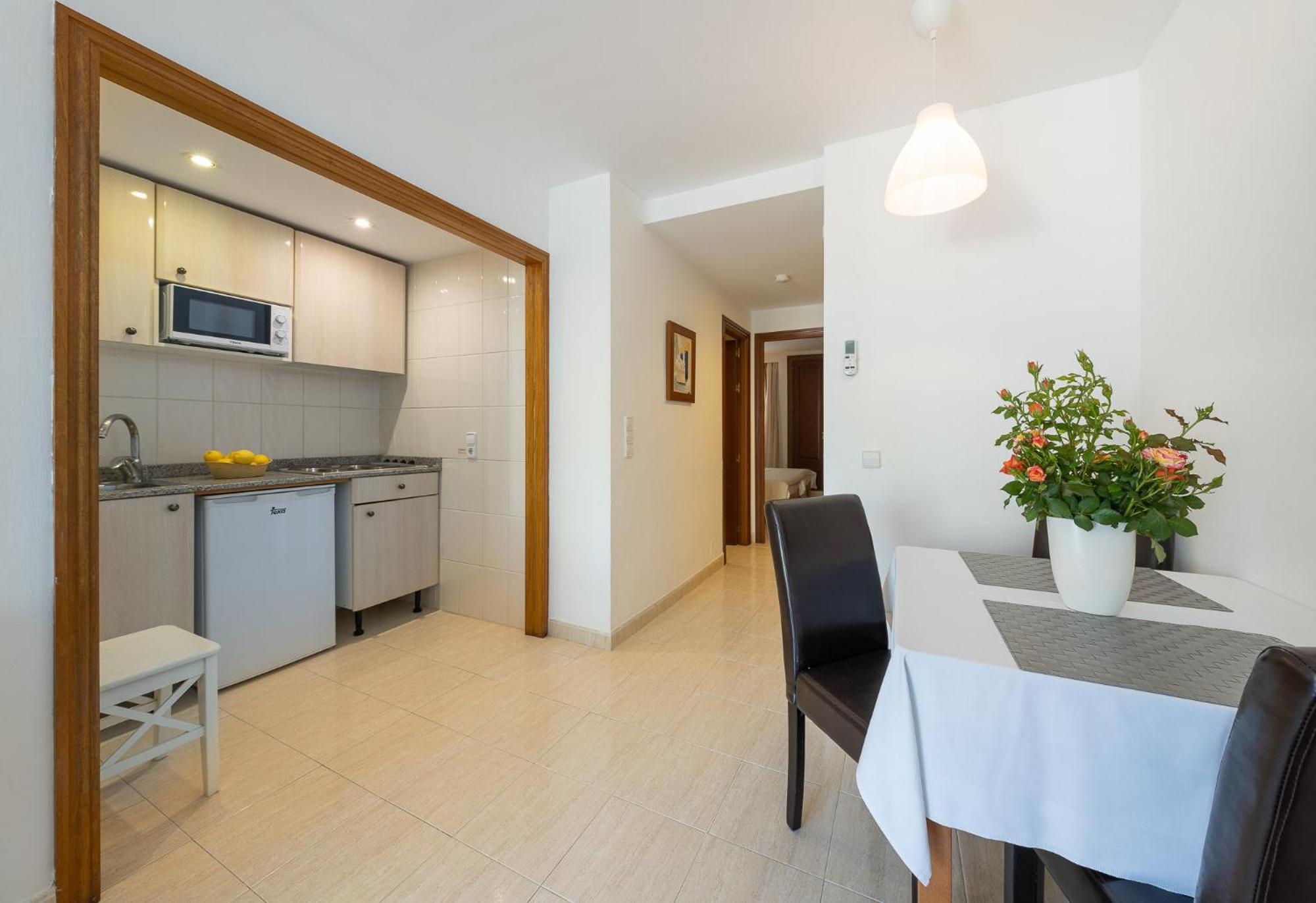 Aparthotel Tilos Peguera